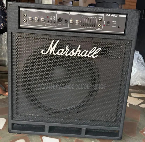 Marshall BA400 Bass Guitar Combo Amplifier - 1