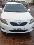 Toyota Corolla Base 2010 White - 2