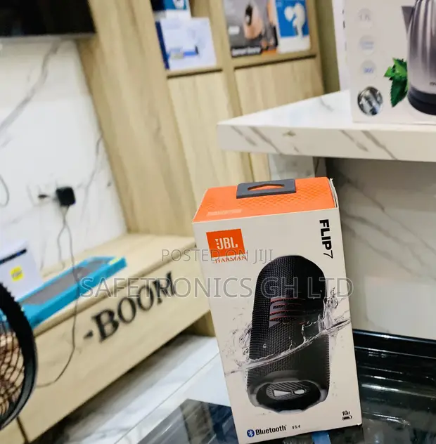 Super Quality Black Bluetooth JBL Flip 7 Speaker - 1