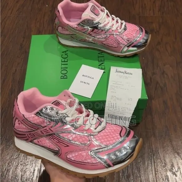 Bottega Veneta Sneakers - Pink - 1