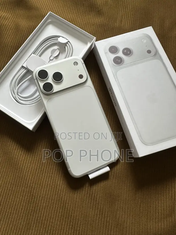 New Apple iPhone 17 Pro Max 512GB Silver - 1