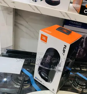 JBL Flip 6 Bluetooth Speaker - Black