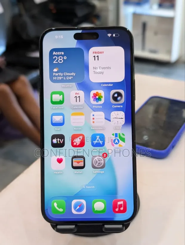 Apple iPhone 15 Plus 128GB Black - 1