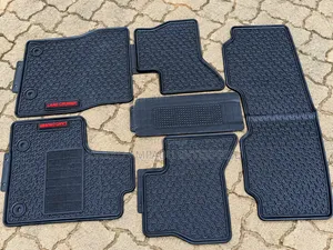 Toyota Land Cruiser Heavy Duty 3D Rubber Floor Mats