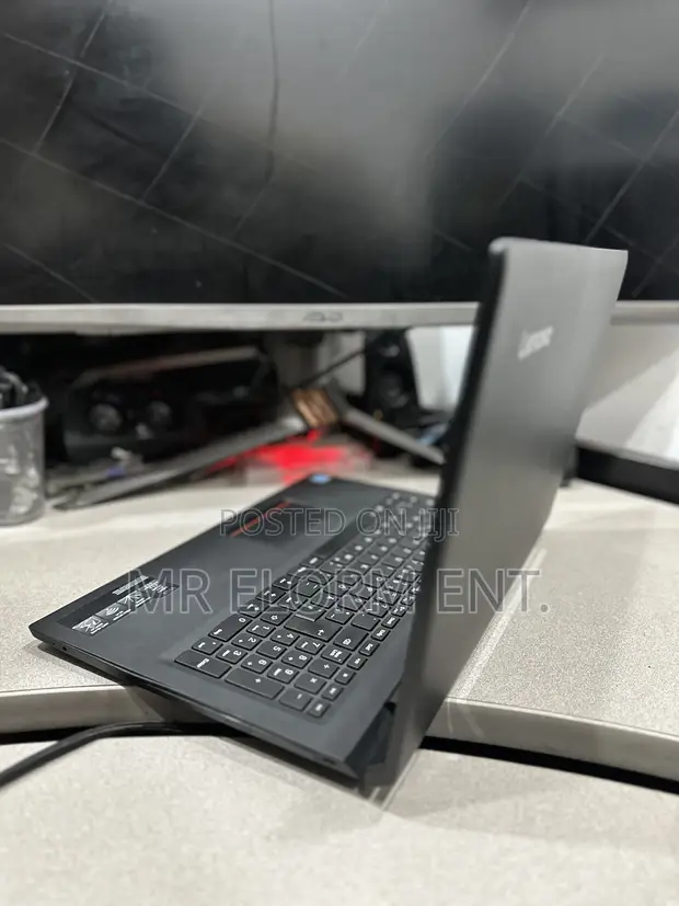 Lenovo V110 Laptop 8GB RAM, 500GB HDD - 1