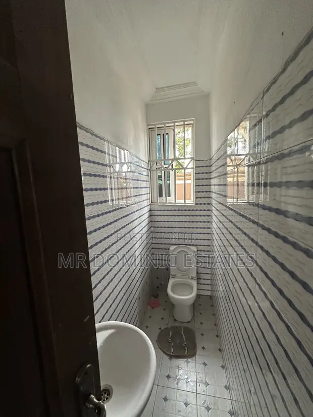 2 Bedroom Apartment for Rent, Mr Dominic Estates, Old Barrier - 1