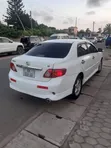 Toyota Corolla 2010 White - 2