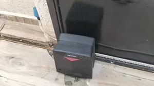 Brand New Gate Motor with Remotes & App Control