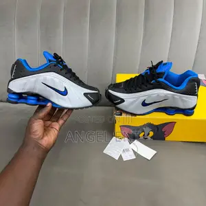 Nike Shox R4 Racer Silver Blue Sneakers