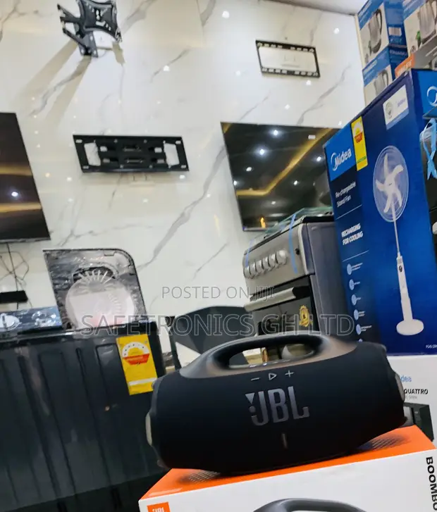 JBL Boombox 4 Black Speaker - 1