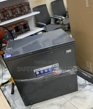 Pearl 200L Chest Freezer PCF-240