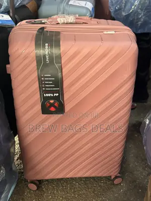 Premium Unicross 29-Inch Large Unbreakable Travel Bag