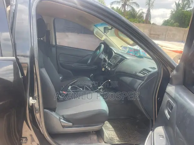 Mitsubishi L200 2020 Black - 1