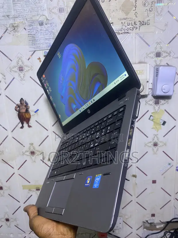 HP EliteBook 840 G2 Laptop - Core i5, 8GB RAM, 500GB HDD - 1