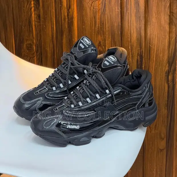 New Balance 9060 'Black Mirror' Sneakers - 1