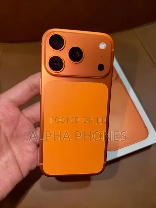 Apple iPhone 17 Pro Max 512GB Orange - 1