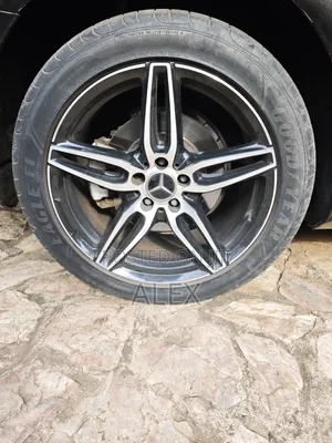 Rim 19 Tyres - Used Set