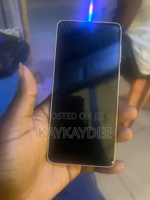 New Samsung Galaxy A33 5G 128GB Gold