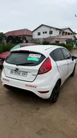 Ford Fiesta SE Hatchback 2012 White - 5