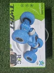 Twist Climbing Remote Controlled Stunt Truck - 2