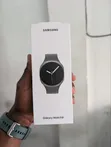 Samsung Galaxy Watch 8 40mm Brand New - 1