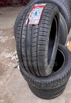 Brand New 225/50R17 Leao Tires