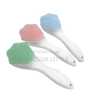 Manual Facial Cleansing Brush