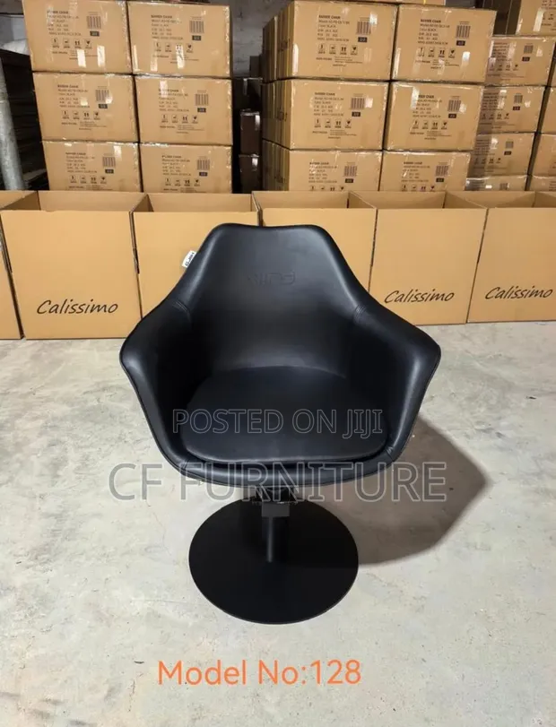 Calissimo Model 128 Hydraulic Salon Styling Chair - 1