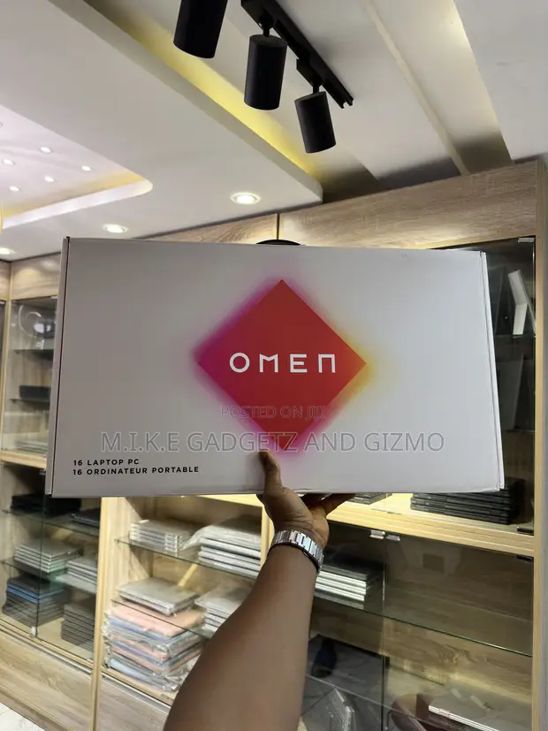 HP Omen 16 Gaming Laptop - Intel Core i9, RTX 4060 - 1