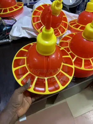 Bell Automatic Drinker - Medium Size