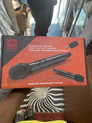 JBL Wireless Microphone System with 2 Handles
