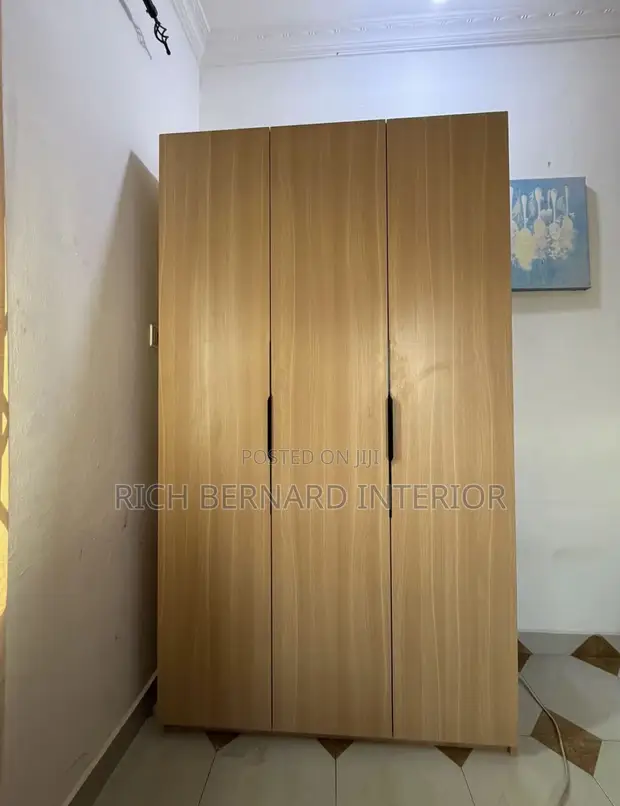 Modern 2-in-1 Wardrobe (7ft x 4ft) - 1