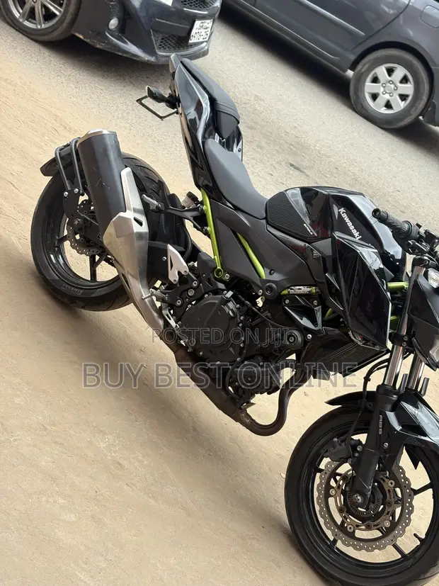 Kawasaki Z400 2022 Black - 1