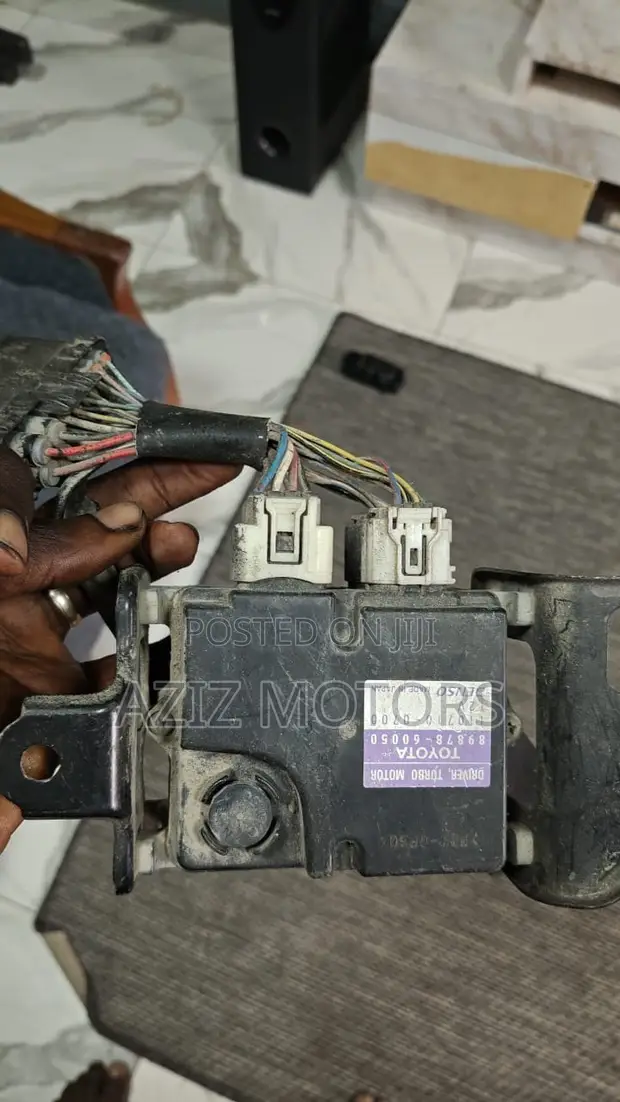 Toyota Land Cruiser Turbo Drive Board - 1