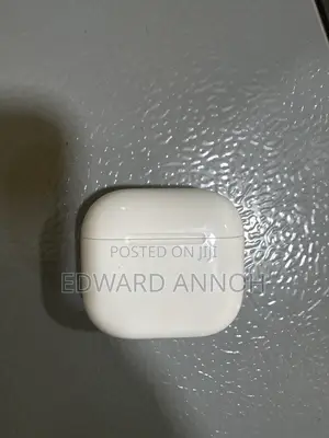 Apple AirPods 4 with ANC (Used)