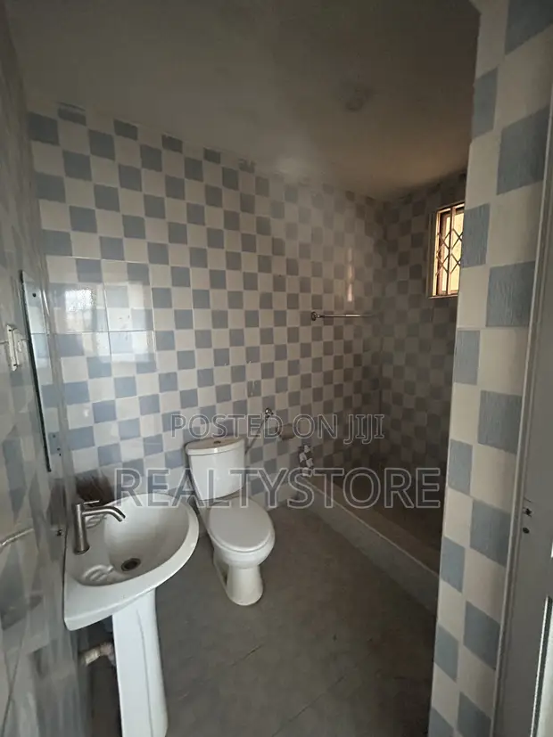 2 Bedroom Apartment for Rent in Cozy Home, Accra Metropolitan - 1