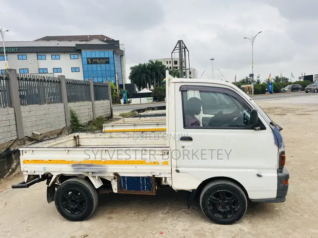 Mitsubishi Minicab Mini Truck - 1