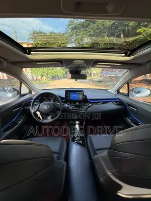 Toyota C-HR 2023 Limited