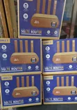4G/5G SIM Router with 4 Ports and Battery - 5