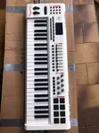 M-Audio Axiom Pro 49 MIDI Keyboard - 2