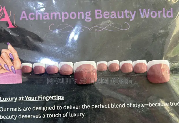 Press-On Toenails - 1