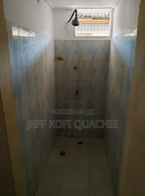 1-Bedroom Apartment for Rent in Quachie Estate, Pig Farm