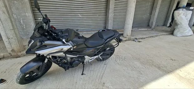 Honda NC700X 2019 Silver - 1