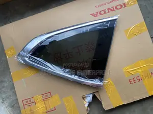Honda CR-V 2017-2022 Door Vent Glass / Quarter Glass