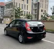 Hyundai Accent SE Hatchback 2016 Black - 5