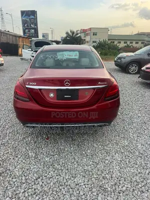 Mercedes-Benz E300 2019 White