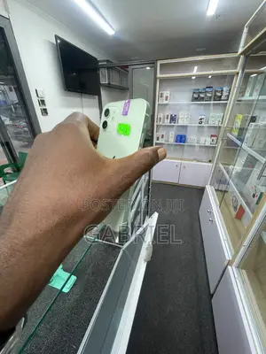 New Apple iPhone 12 128GB Green