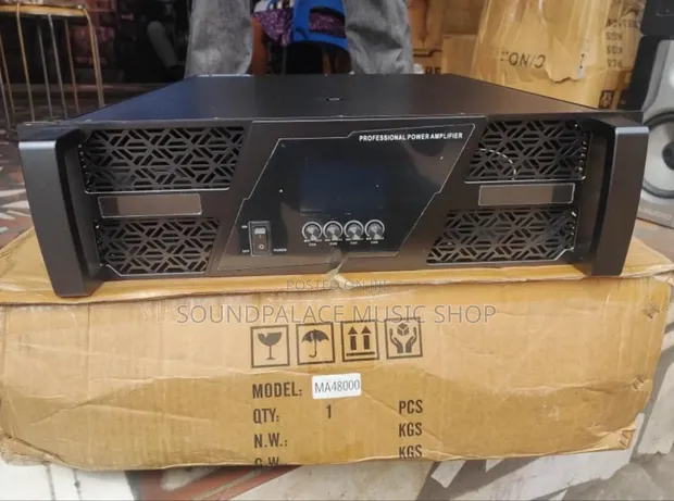 Yamaha MA48000 Professional 4-Channel Power Amplifier - 1