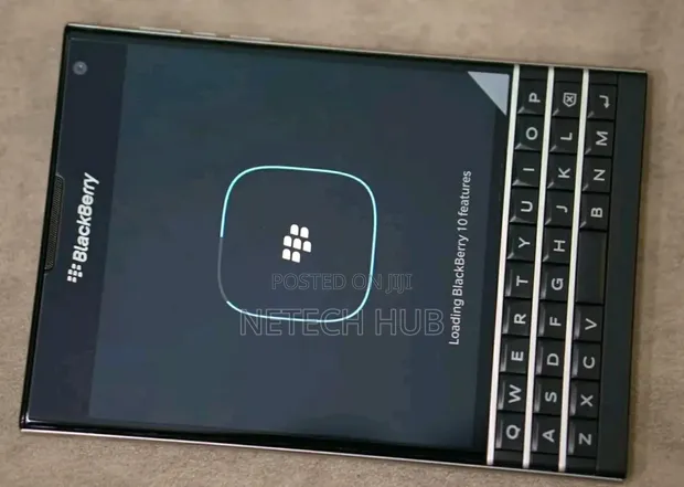New BlackBerry Passport 32GB Black - 1