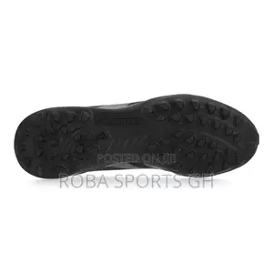 Adidas Predator League Turf Boots